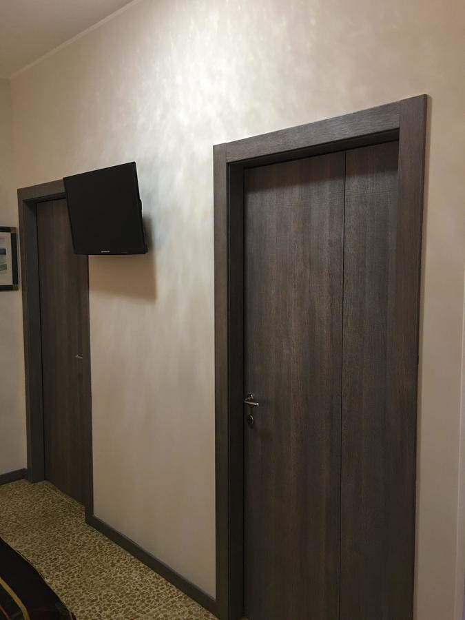 Bed And Breakfast Bissolati Brescia Esterno foto
